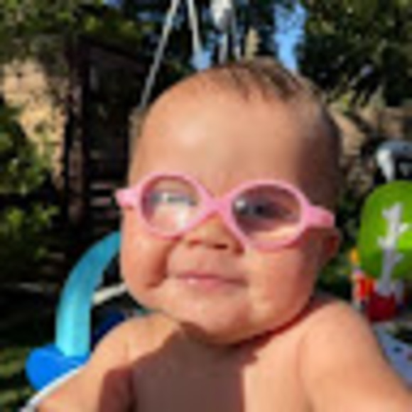 Meet your Posher, Melissa - Picture 1 of 1